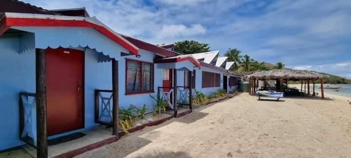 Mana Lagoon Backpackers Villa Ngoại thất bức ảnh