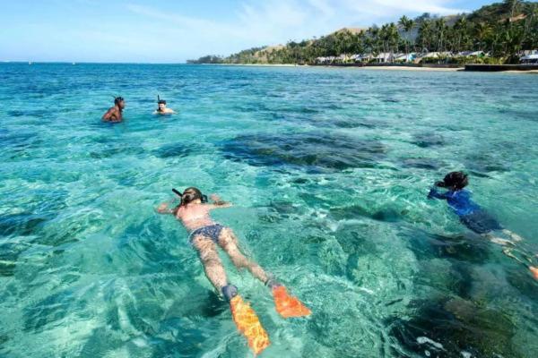 Mana Lagoon Backpackers Villa Ngoại thất bức ảnh